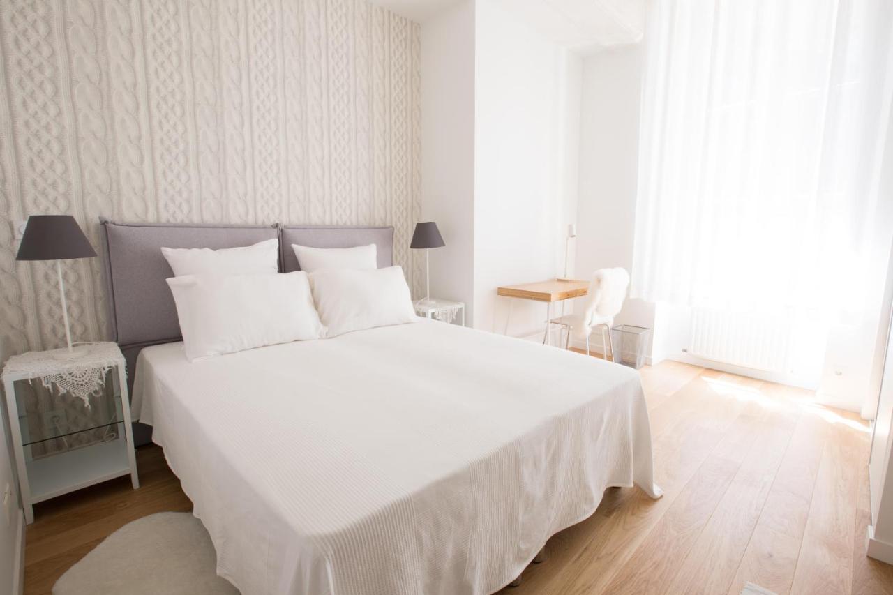 L'Aubertine - Appartement Hypercentre Avec Terrasse Beaune  Dış mekan fotoğraf