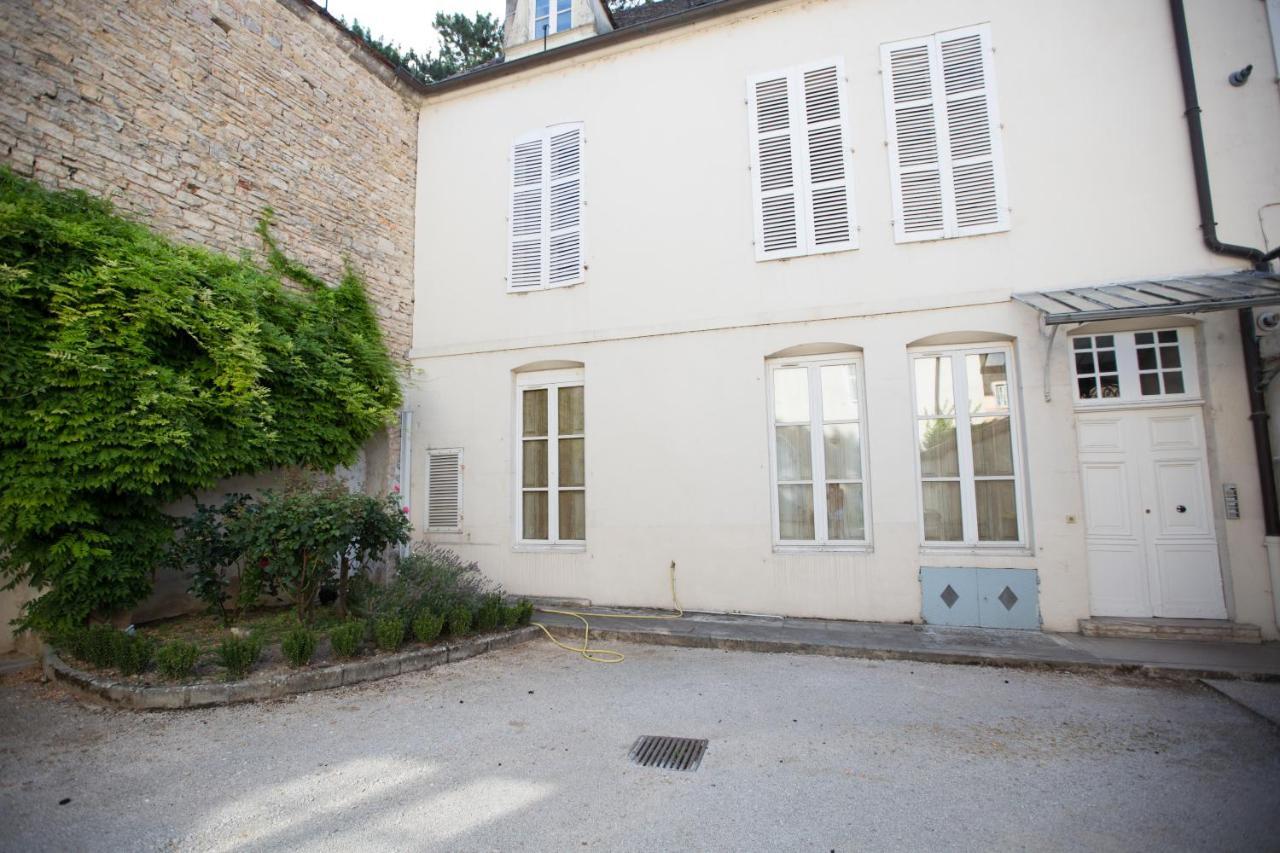L'Aubertine - Appartement Hypercentre Avec Terrasse Beaune  Dış mekan fotoğraf