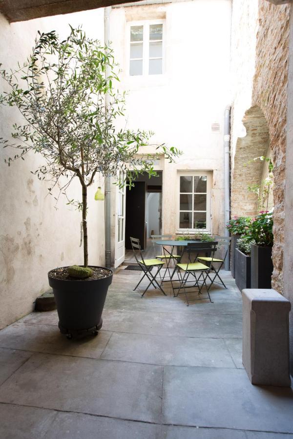 L'Aubertine - Appartement Hypercentre Avec Terrasse Beaune  Dış mekan fotoğraf
